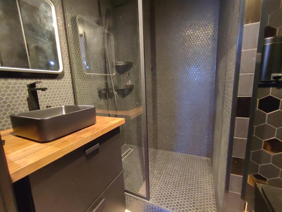Au Cocon De Joy, T3 Duplex, Wifi, 4 Personnes Apartment Bagneres-de-Luchon ภายนอก รูปภาพ