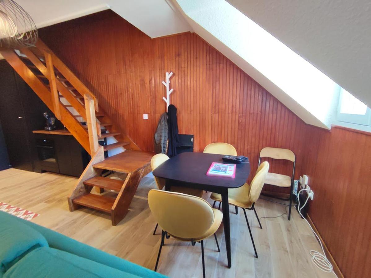 Au Cocon De Joy, T3 Duplex, Wifi, 4 Personnes Apartment Bagneres-de-Luchon ภายนอก รูปภาพ